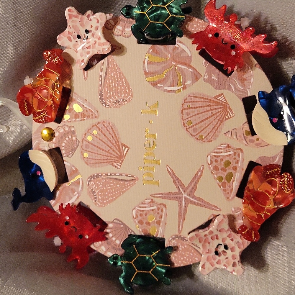 Sea Animal hairclips Bramd new on card